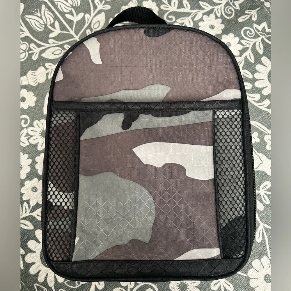Thirty-One Gray and Black Camouflage Lunch Bag